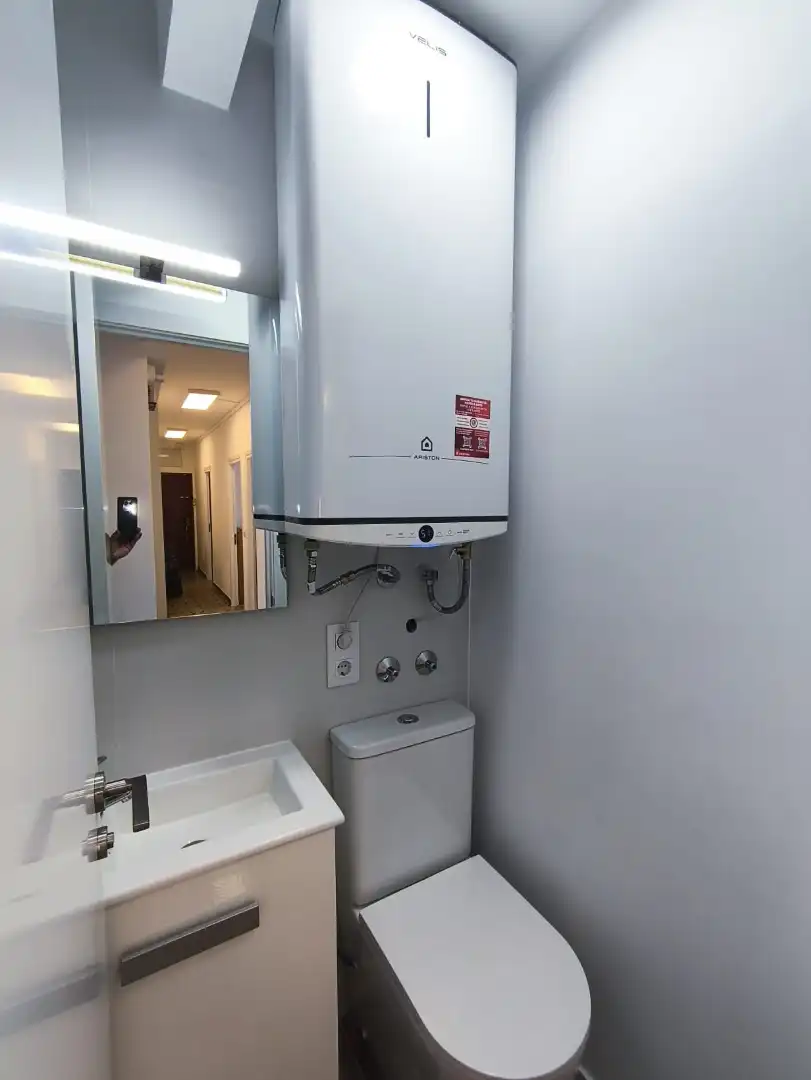 Baño de Piso para compartir en Madrid con Calefacción, Terraza y Amueblado