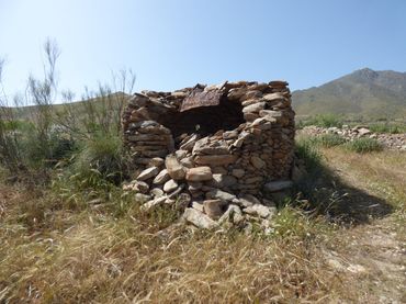 Rustikales Grundstück zum Verkauf in Uleila del Campo
