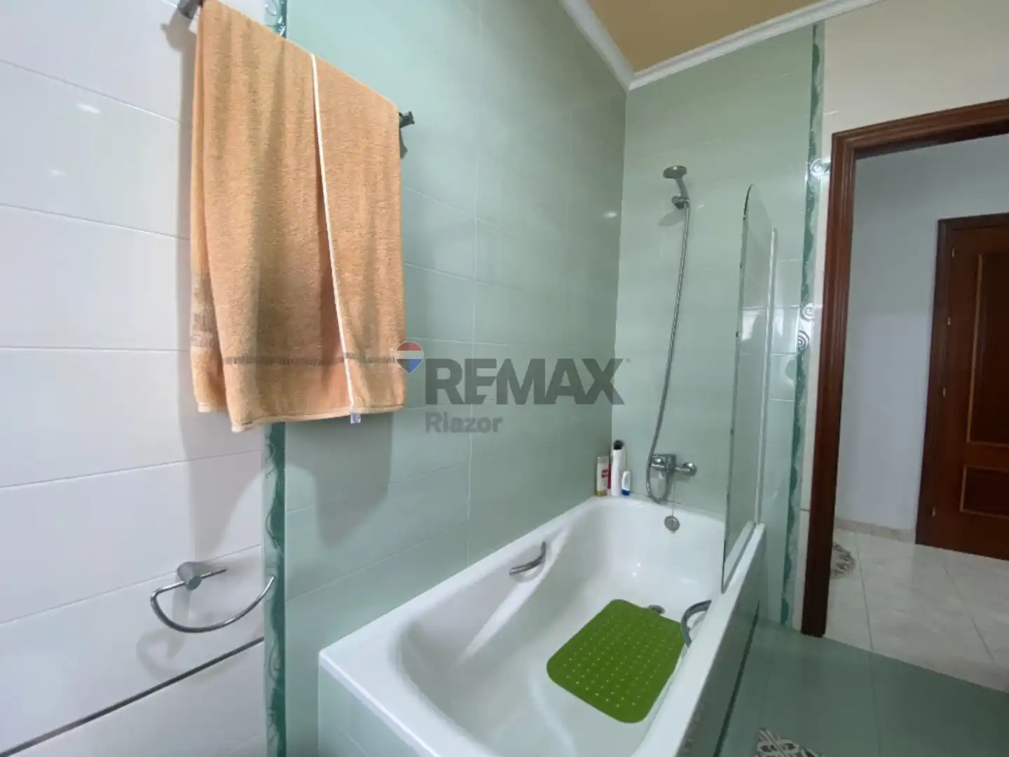 Baño de Casa o chalet en venta en Lalín con Calefacción, Jardín privado y Terraza