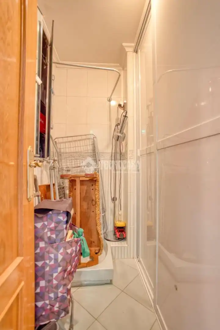 Bathroom of Flat for sale in Salamanca  with Heating and Balcony