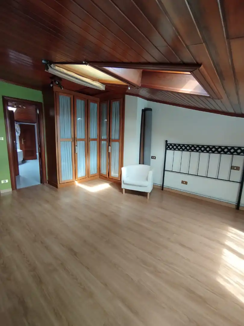Flat for sale in O Feal - Xubia
