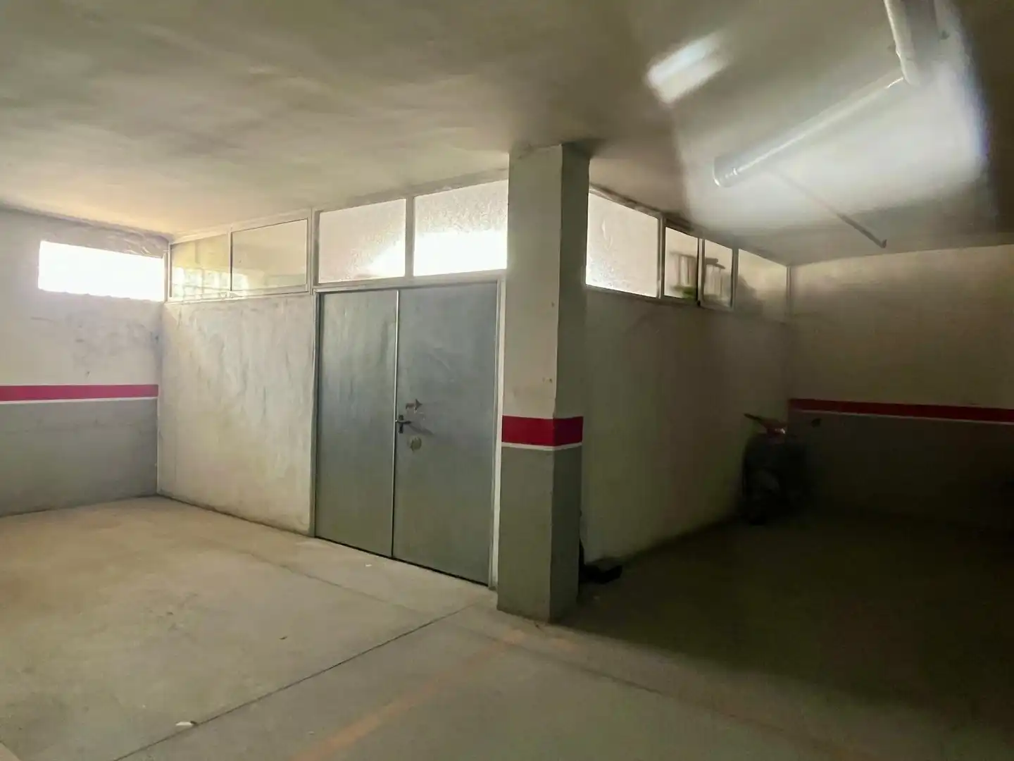 Parkplatz von Wohnung zum Verkauf in Tobarra mit Klimaanlage, Heizung und Terrasse