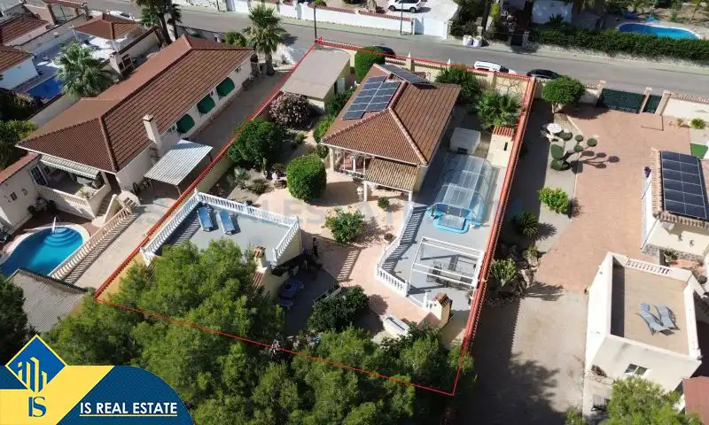 Villa avec piscine à vendre à El Pinar de Campoverde, imagen 3