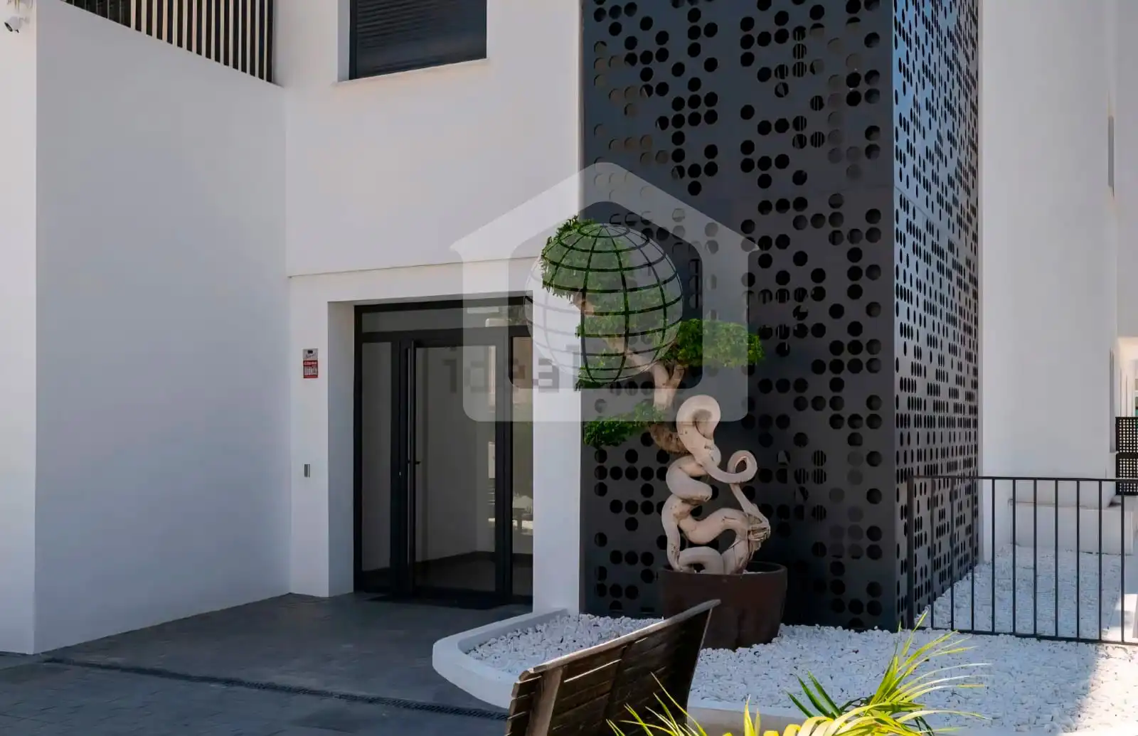 Vista exterior de Piso en venta en Benalmádena con Aire acondicionado, Calefacción y Terraza