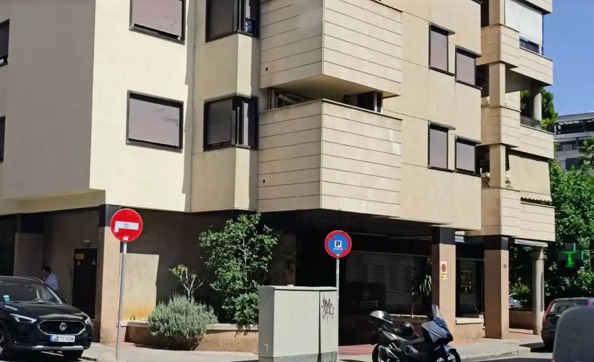 Außenansicht von Garage zur Miete in  Palma de Mallorca