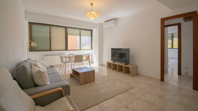 Piso en Alquiler en Calle de Ramos Carrión, 13 en Prosperidad