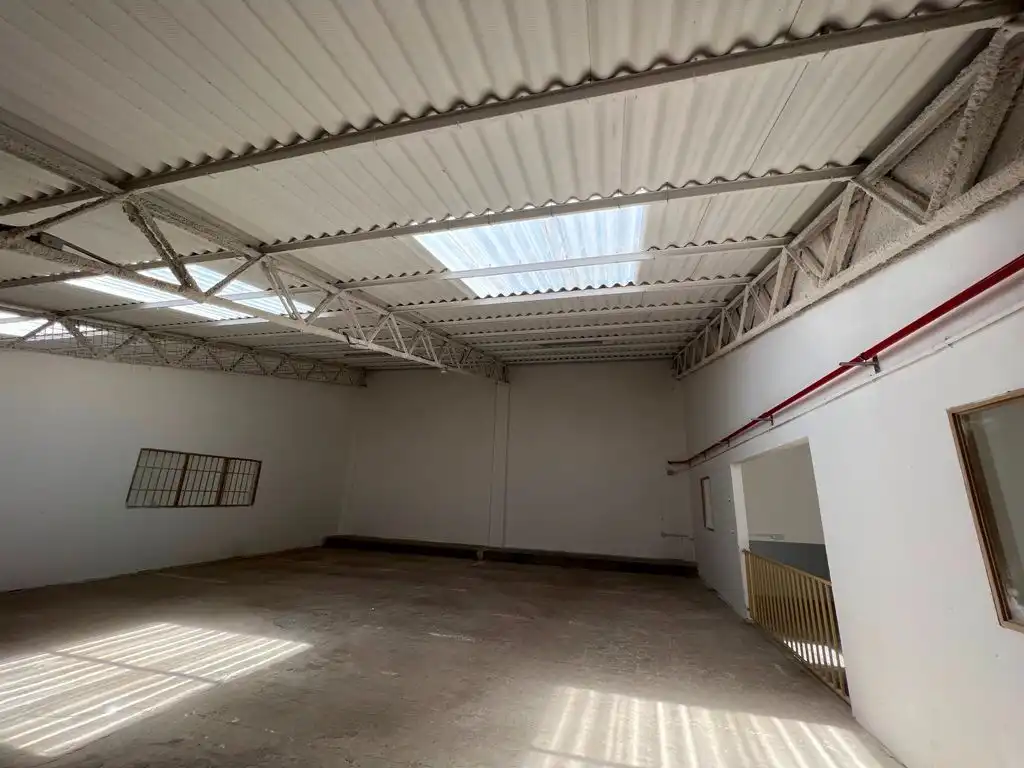 Nau industrial de lloguer a Los Peregirnos, 22, El Goro - Ojos de Garza