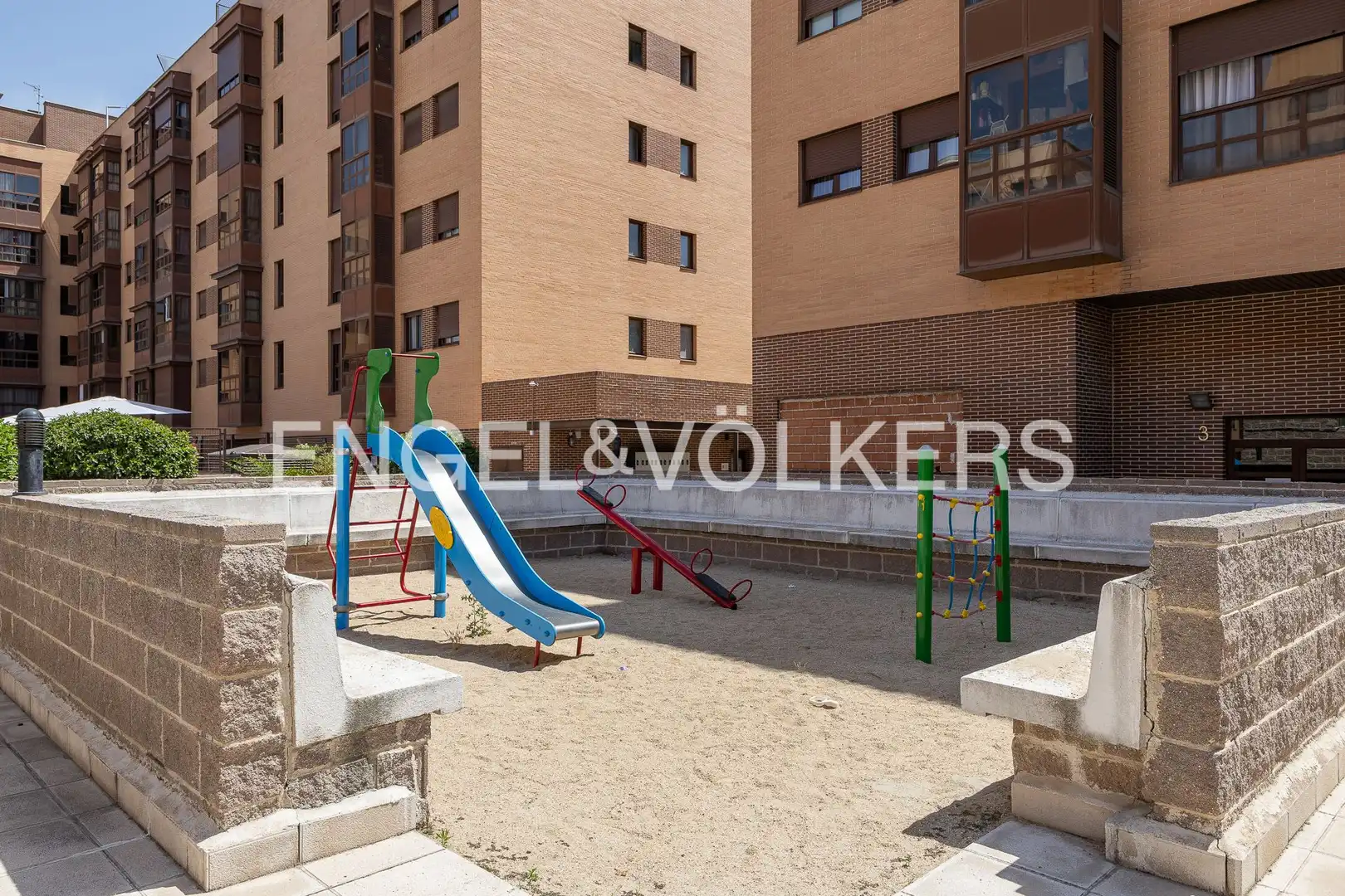 Terraza de Piso en venta en Madrid con Aire acondicionado, Calefacción y Piscina