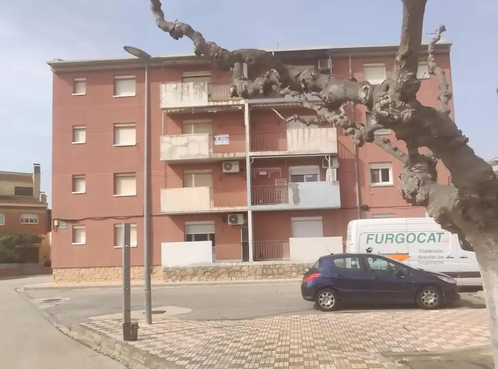 Vista exterior de Pis en venda en Riba-roja d'Ebre