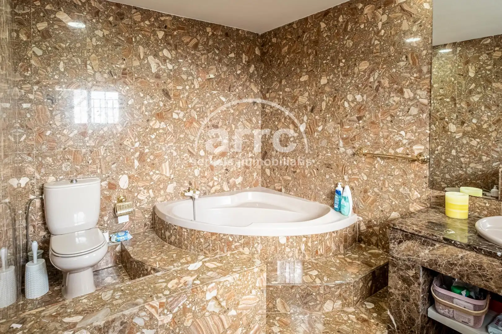 Baño de Casa o chalet en venta en Arenys de Mar con Calefacción, Jardín privado y Terraza