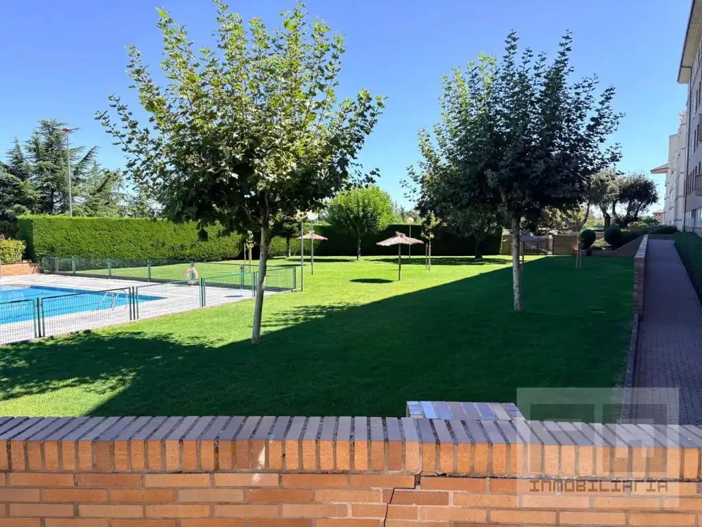 Garten von Wohnung zum Verkauf in Ávila