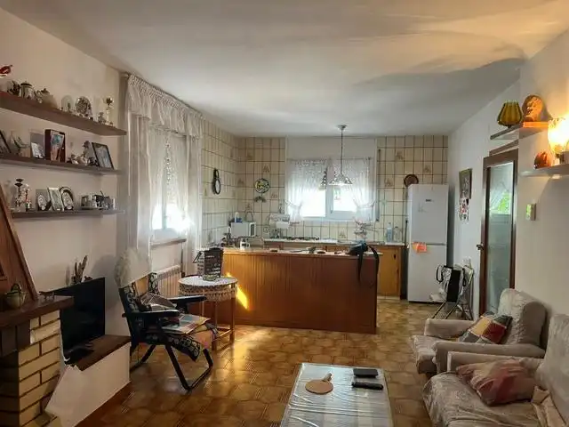 Casa amb terrassa en venda a Piera, imagen 4