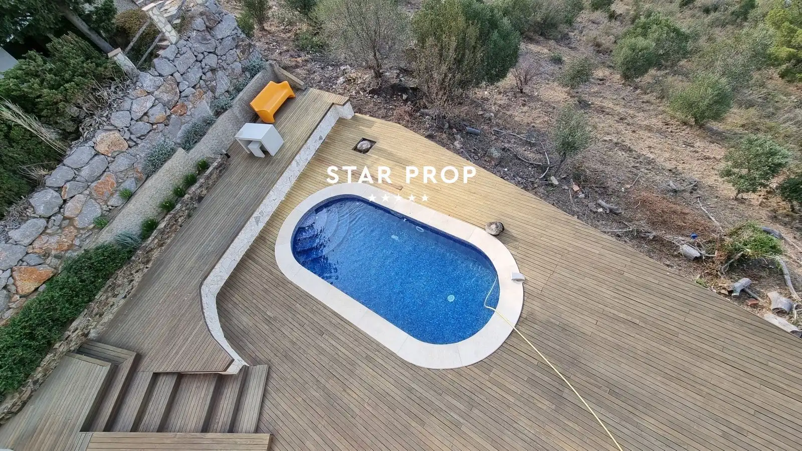 Piscina de Casa o xalet en venda en Llançà amb Aire condicionat, Calefacció i Parquet