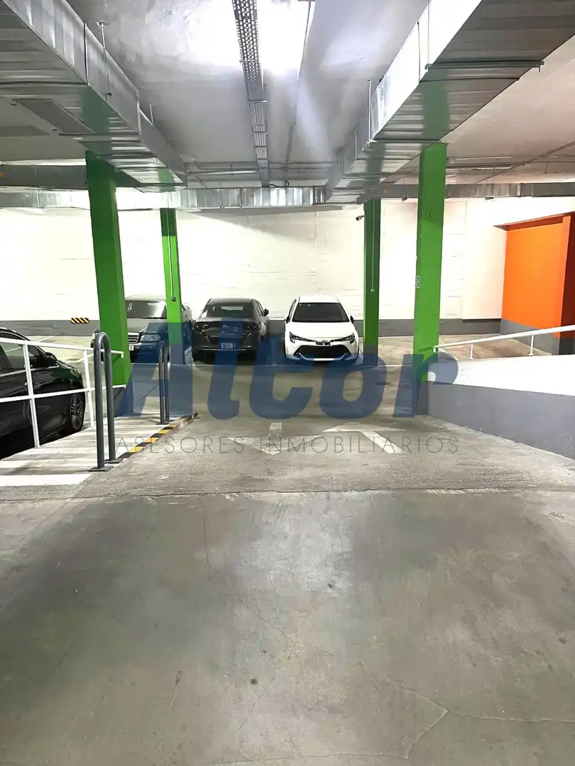Garaje en venta en DE PIQUER, Atalaya