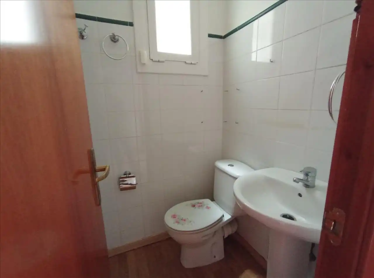 Badezimmer von Einfamilien-Reihenhaus zum Verkauf in Les Masies de Voltregà