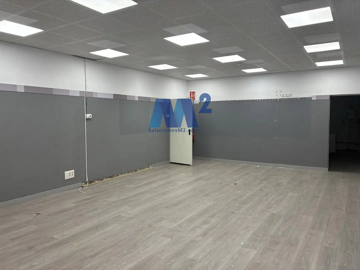 Industrial building with lift for sale in San Blas, imagen 9