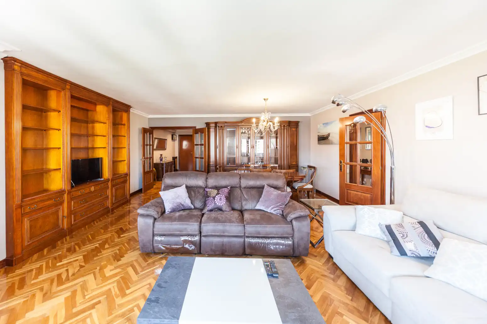 Living room of Flat for sale in Gijón   with Heating, Parquet flooring and Terrace