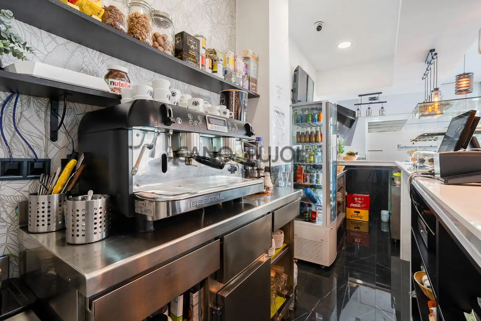 Local comercial en venda a Llevant, imagen 30