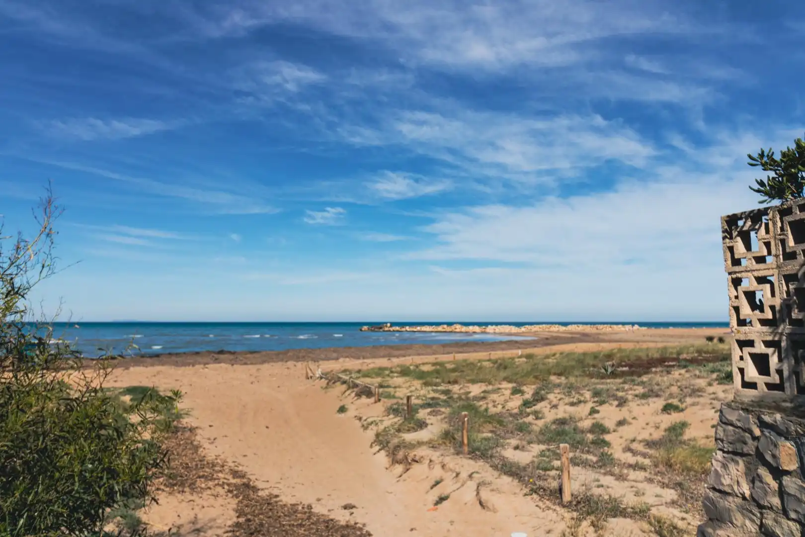 Wohnung zum Verkauf in Dénia mit Privatgarten und Terrasse
