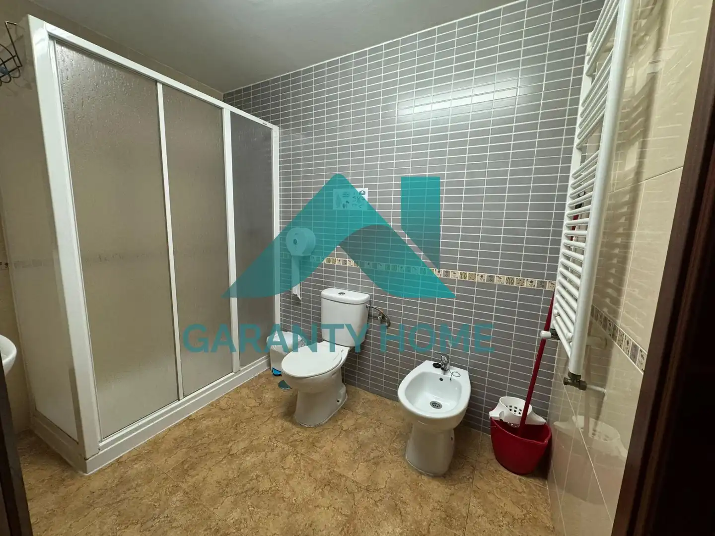 Bathroom of Buildings for sale in Cáceres