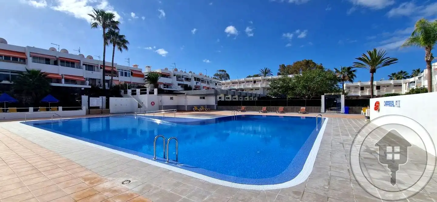 Piscina de Planta baixa en venda en Arona