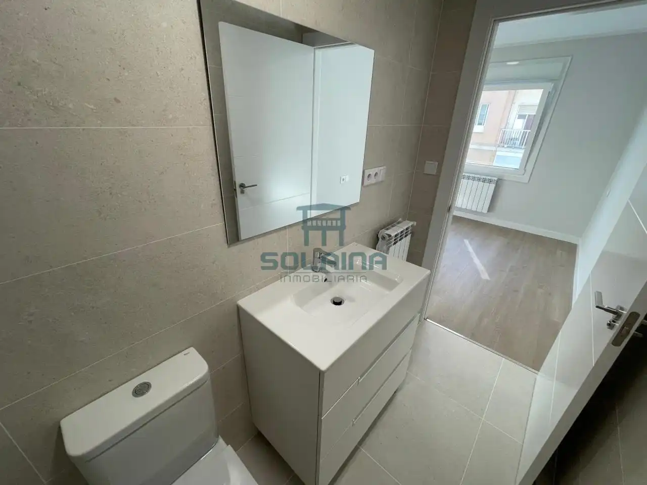 Bathroom of Flat for sale in Ourense Capital   with Heating, Storage room and Balcony