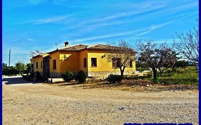 Vista exterior de Casa o xalet en venda en Dénia amb Aire condicionat, Terrassa i Piscina