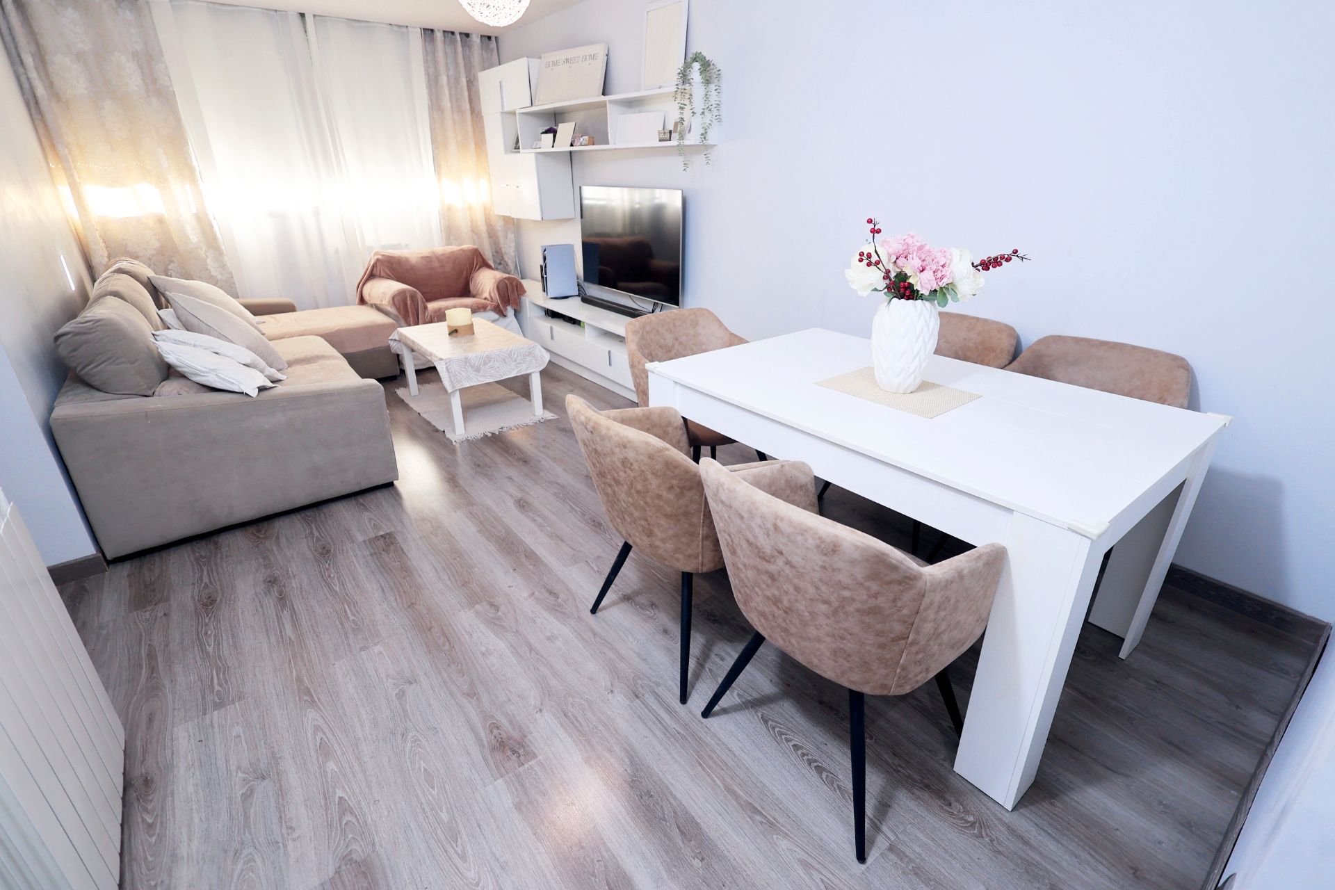 Flat for sale in Calle de Gustavo Torner