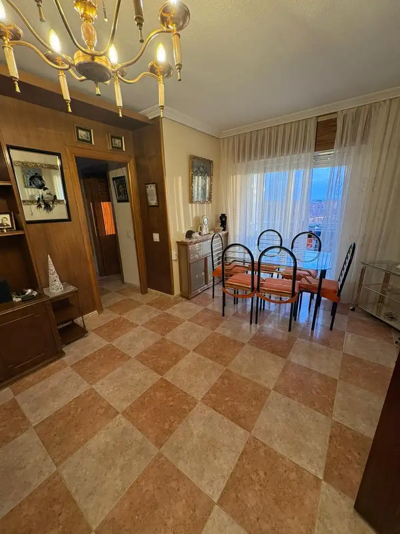Comedor de Piso en venta en Alcorcón con Aire acondicionado