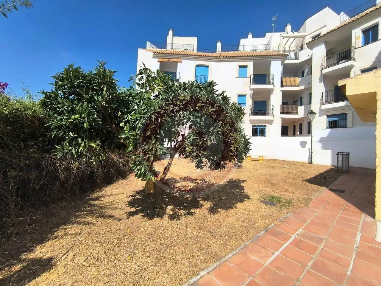 Garten von Wohnung zum Verkauf in Alcaucín mit Klimaanlage, Abstellraum und Gemeinschaftspool