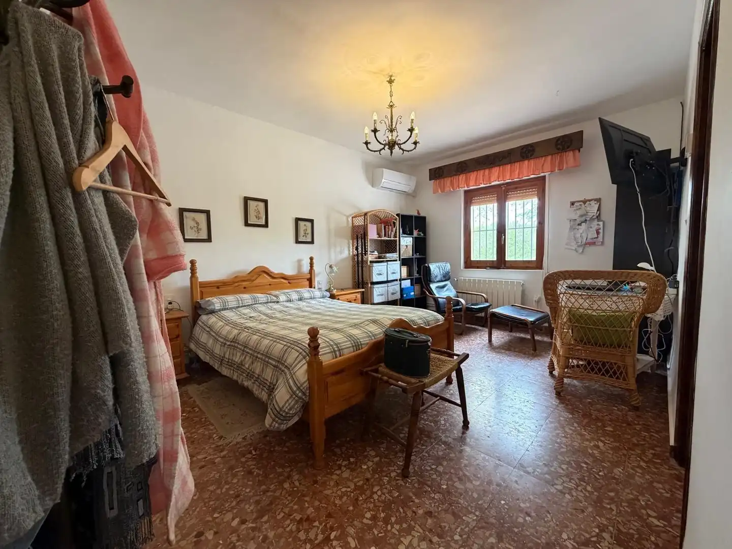Habitación de Casa o chalet en venta en Albacete con Aire acondicionado, Calefacción y Jardín privado