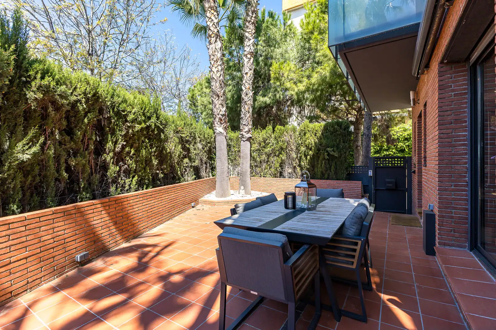 Terrassa de Casa adosada en venda en Sitges amb Calefacció, Jardí privat i Parquet