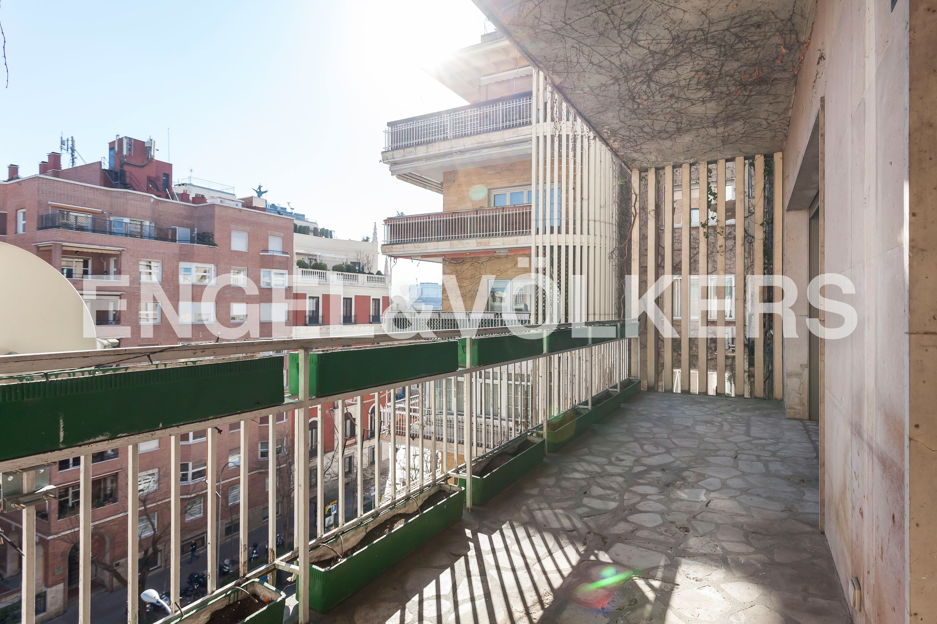 Vista exterior de Apartamento en venta en  Madrid Capital con Aire acondicionado, Calefacción y Terraza