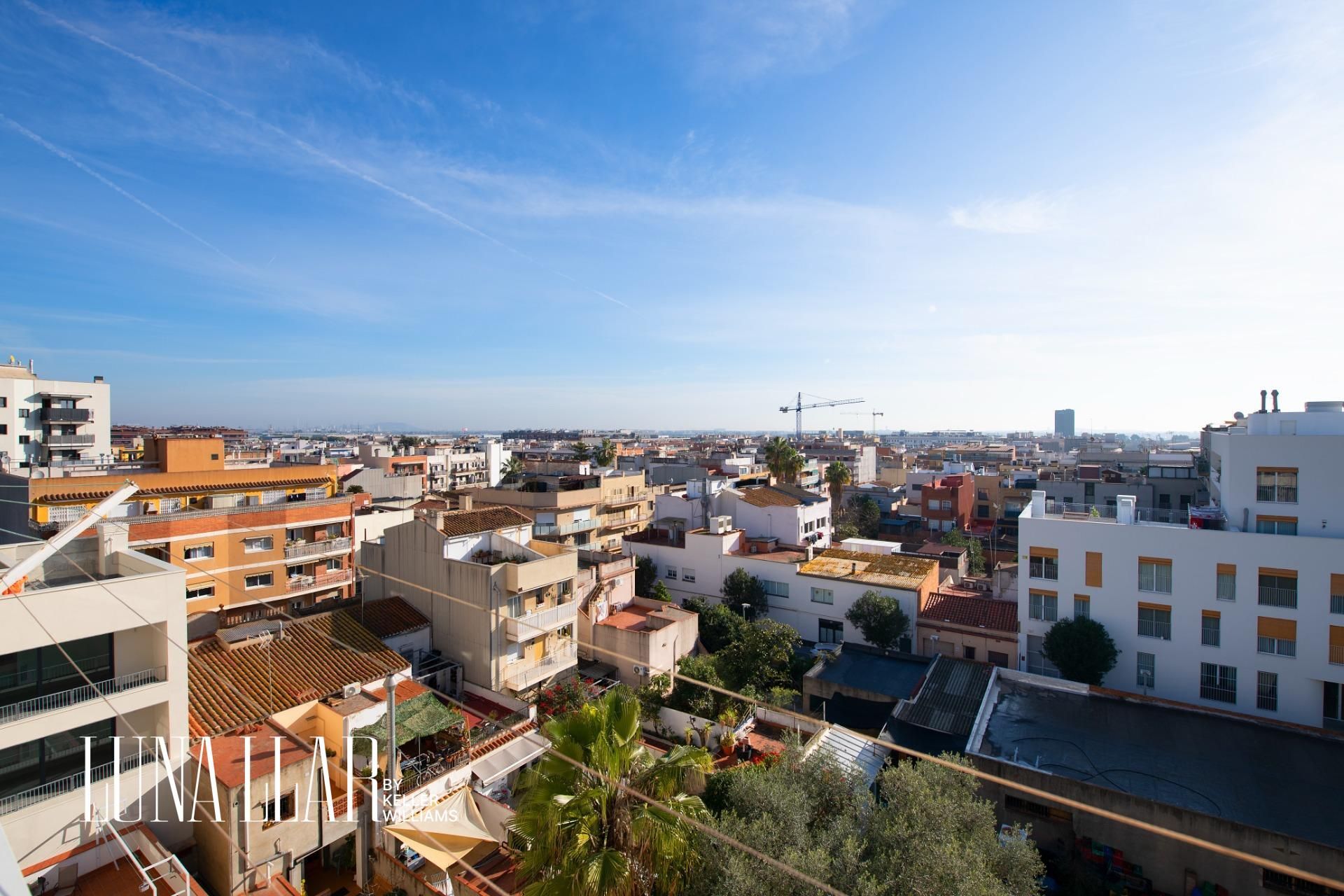 Exterior view of Attic for sale in Viladecans