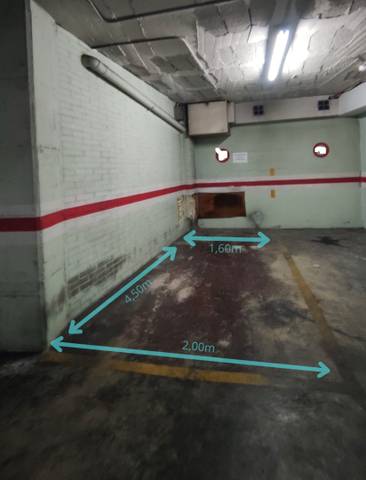 Garaje en Alquiler en Passatge dels Garrofers, 1 en El Guinardó