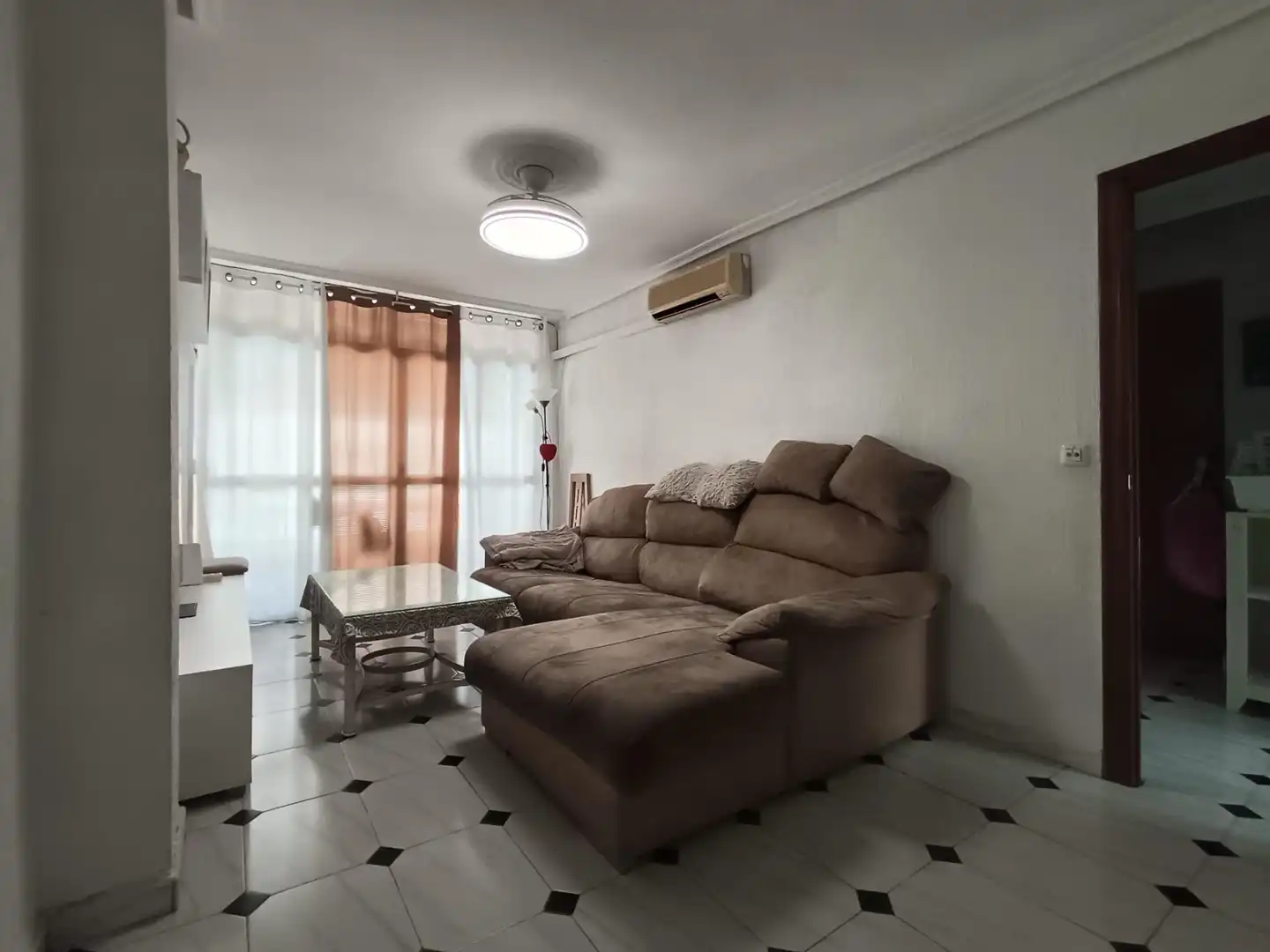 Wohnzimmer von Wohnung zum Verkauf in Córdoba mit Klimaanlage und Terrasse