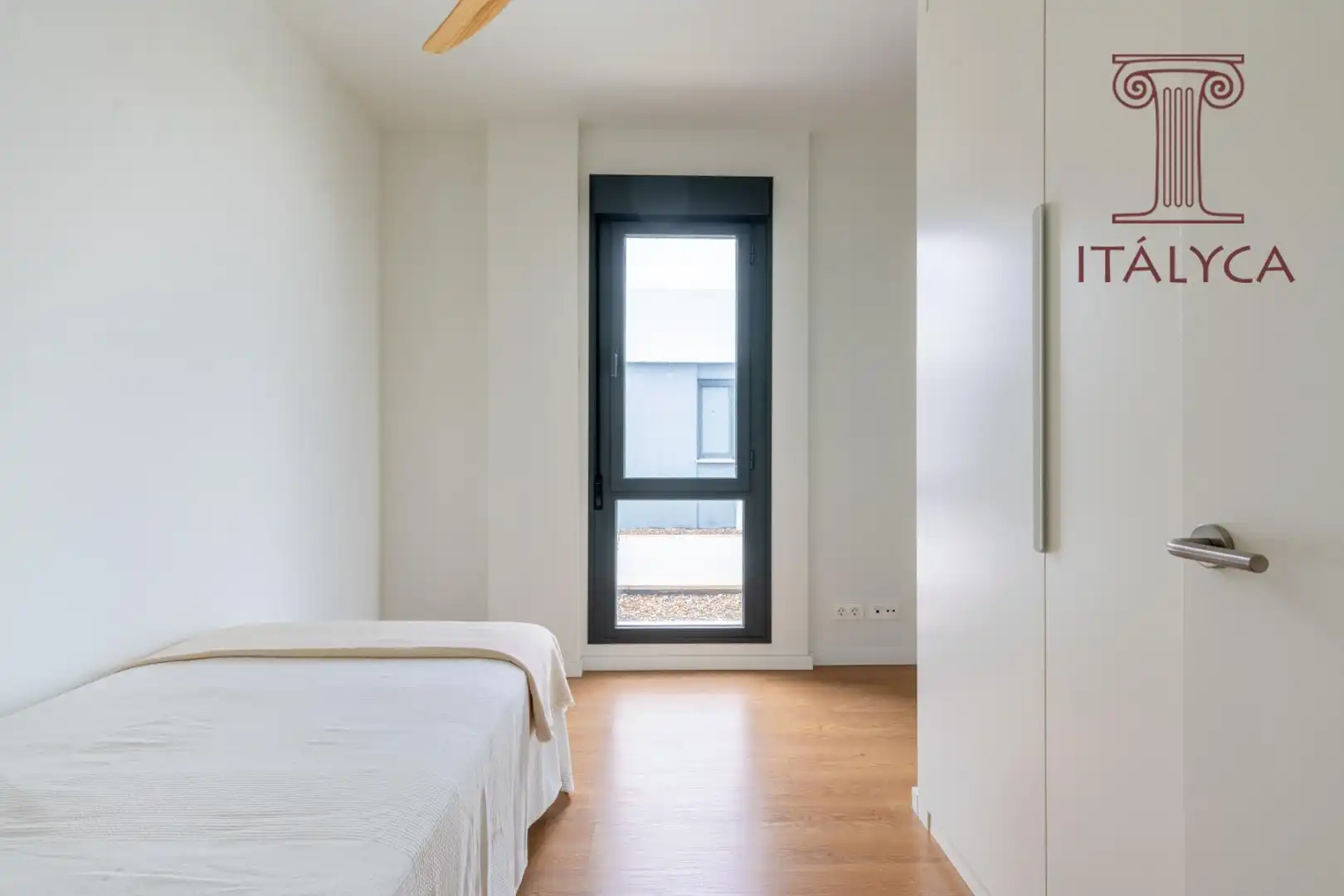 Bedroom of Detached homes for sale in Mairena del Aljarafe  with Heating, Private garden and Terrace