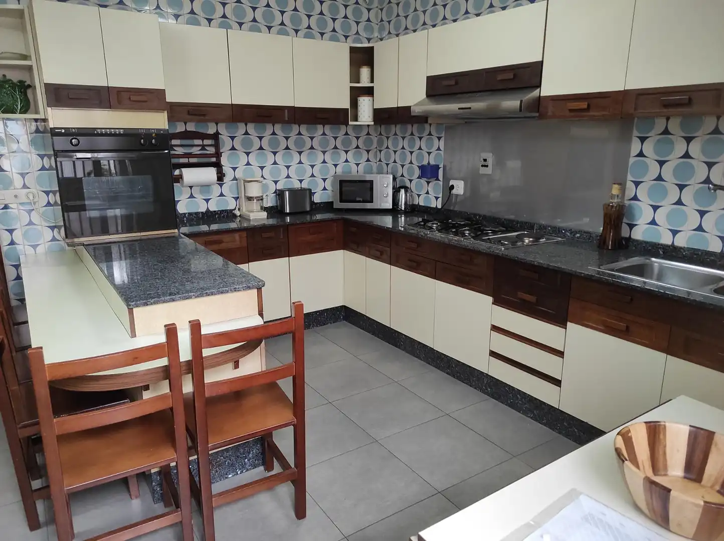Wohnung zur Miete in Avenida LUGO, Ensanche - Sar