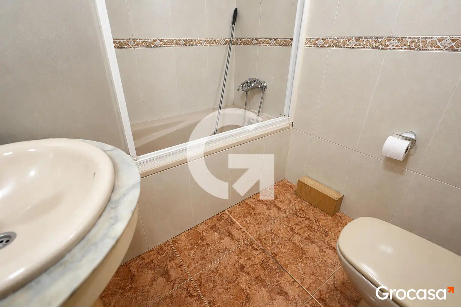 Badezimmer von Wohnung zum Verkauf in Sant Boi de Llobregat mit Klimaanlage, Heizung und Möbliert