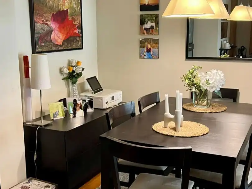 Comedor de Piso en venta en Vigo  con Calefacción, Parquet y Trastero