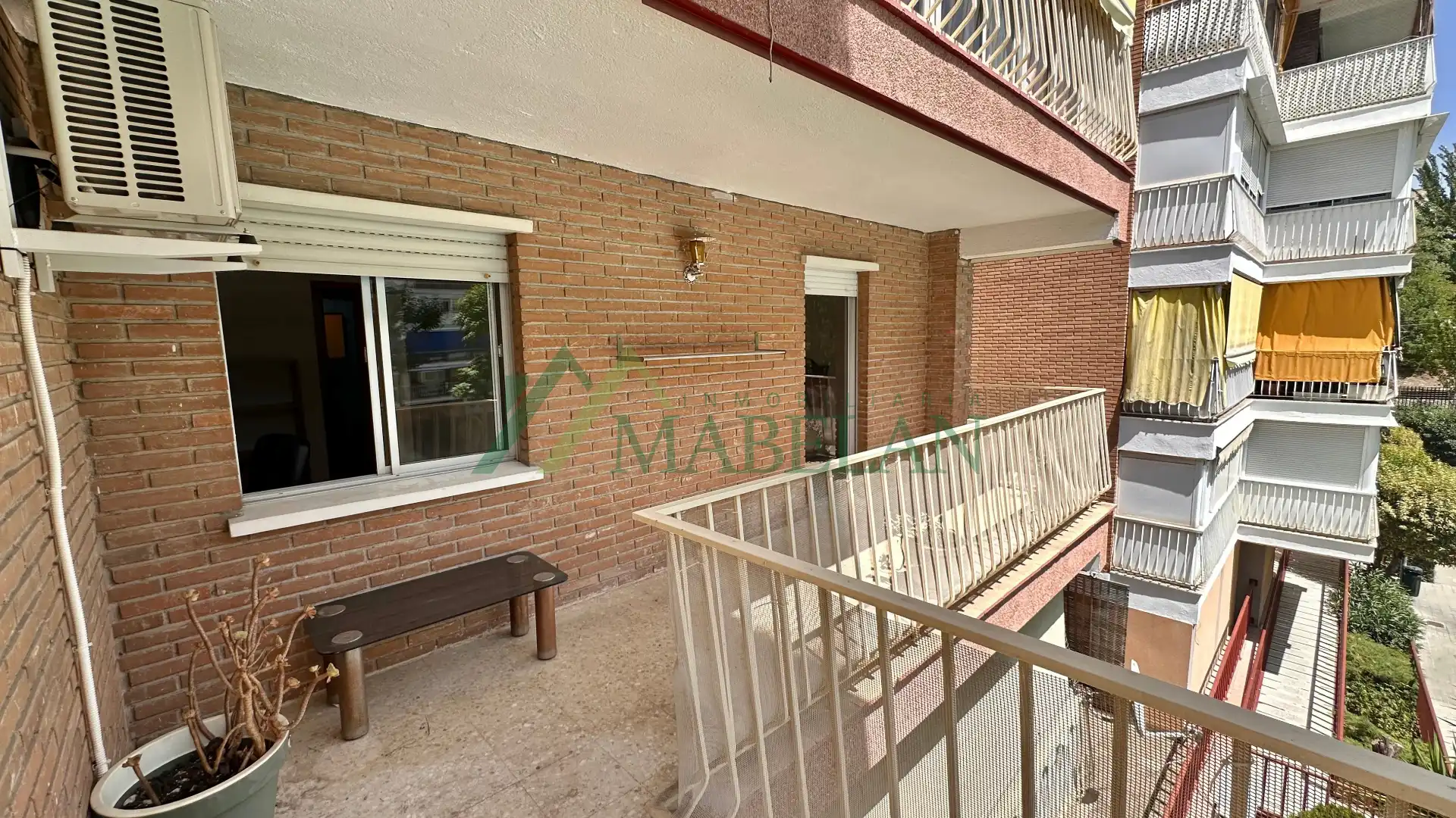 Vista exterior de Piso en venta en Móstoles con Aire acondicionado, Calefacción y Parquet