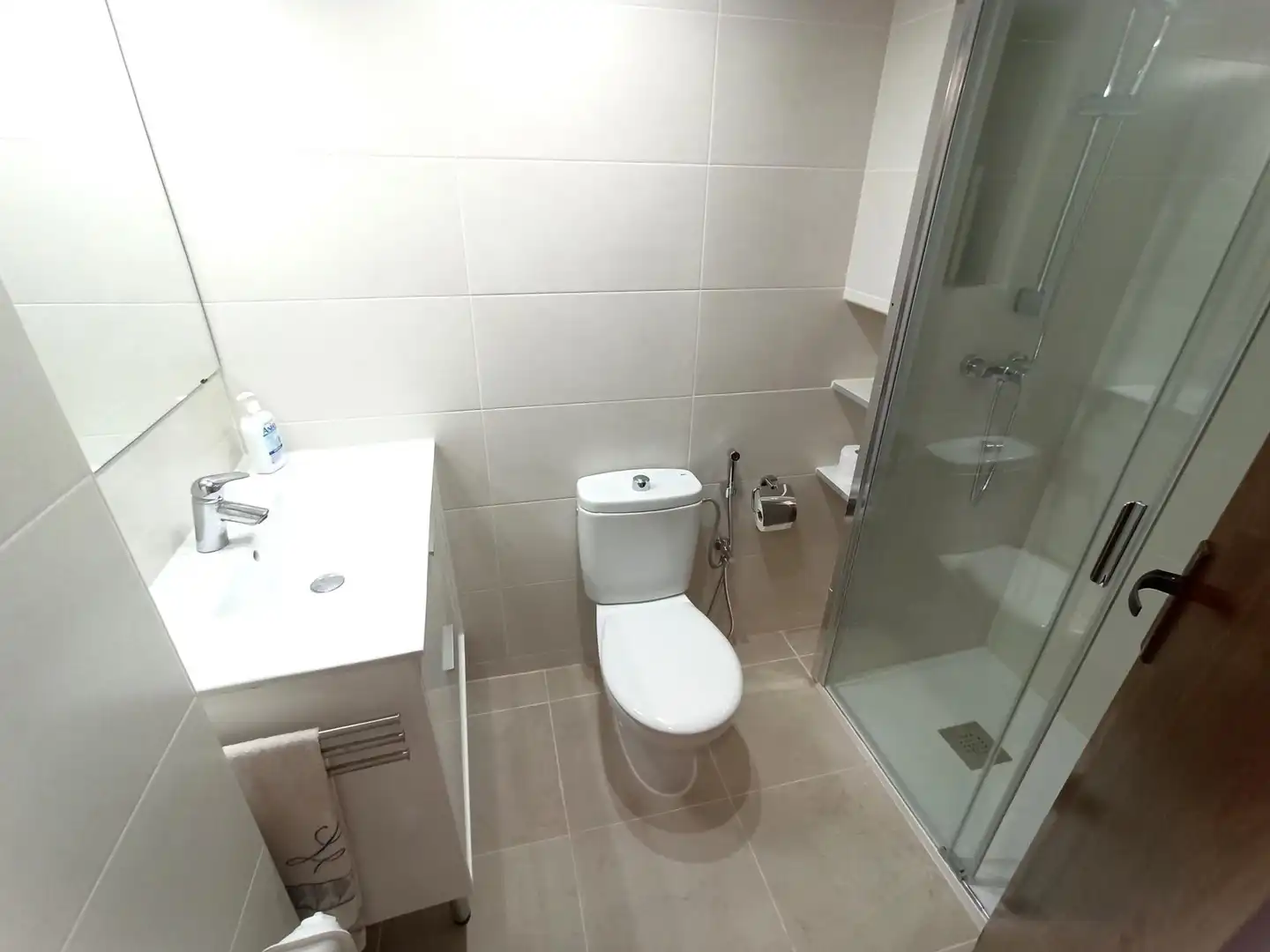 Flat for rent in de Sunyer, Ponent