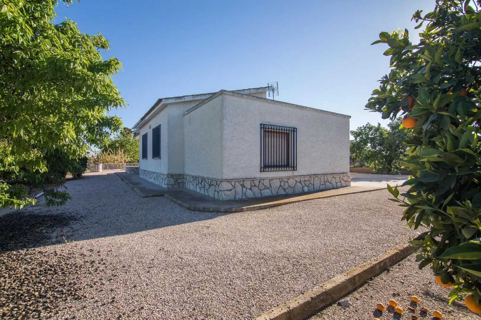 Houses for sale in Partida Valverde Bajo, 1045, Valverde