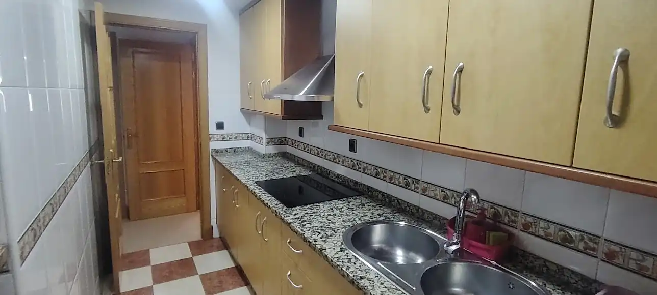 Küche von Wohnung zur Miete in Linares mit Klimaanlage, Heizung und Möbliert
