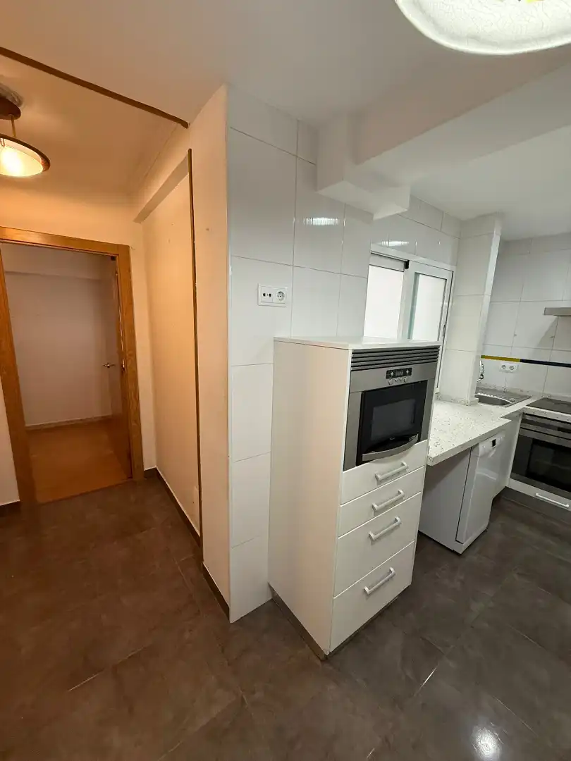 Cocina de Piso en venta en Oviedo  con Calefacción