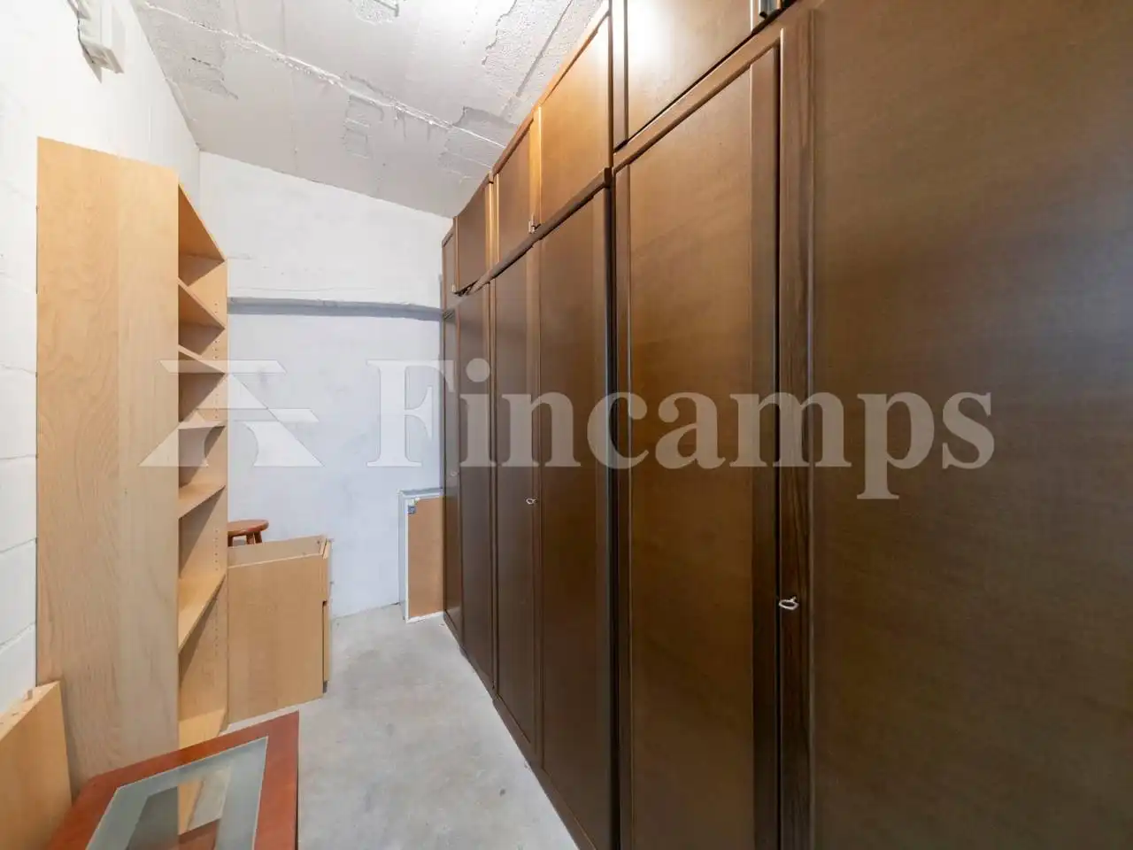 Wohnung zum Verkauf in Sabadell mit Parkett, Abstellraum und Alarm