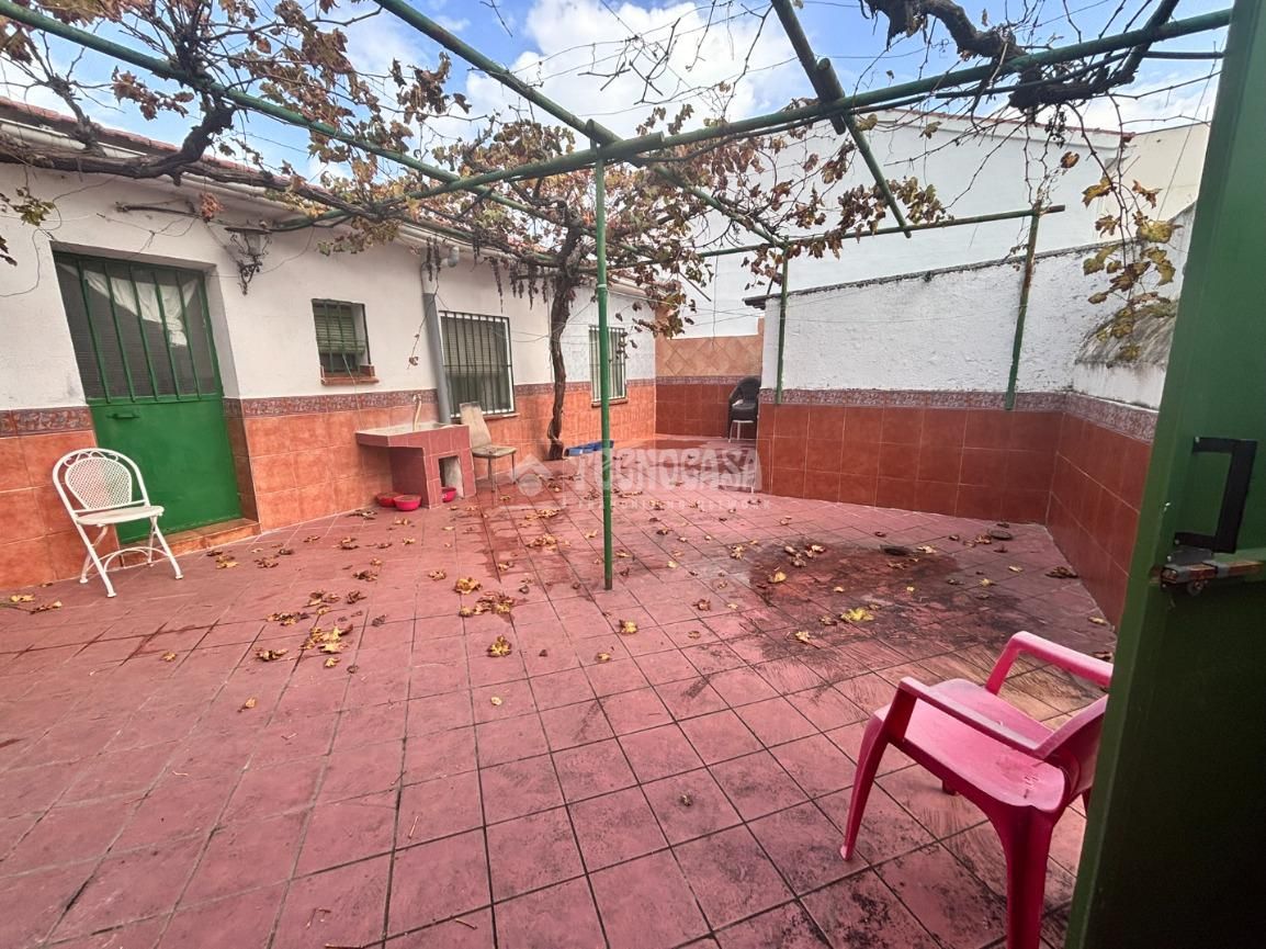 Terrace of House or chalet for sale in Talavera de la Reina  with Heating and Private garden