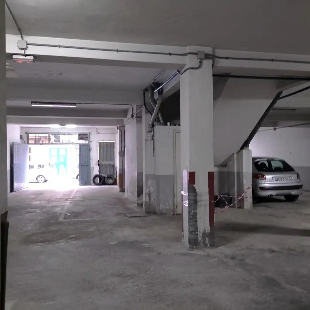 Garaje en venta en A Coruña Capital 