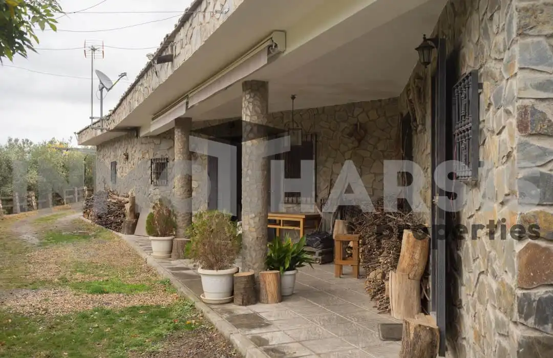 Terrassa de Casa o xalet en venda en Abrucena amb Jardí privat, Terrassa i Moblat
