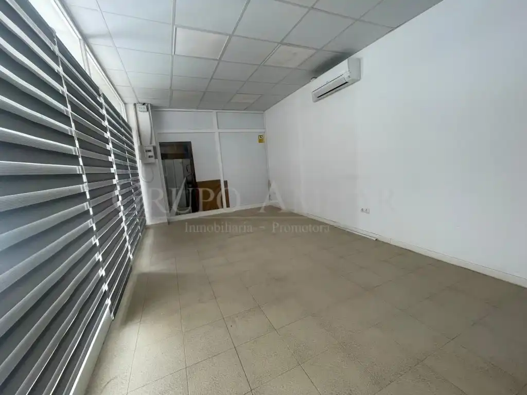 Fabrikhallen zur Miete in Santa Eulària des Riu